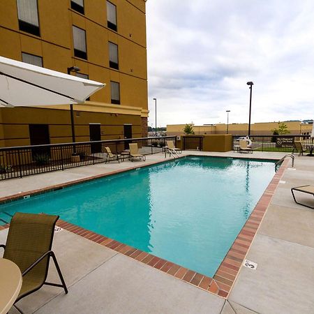 Hampton Inn Fayetteville Exterior foto
